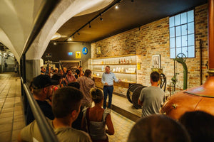 Schwarzbräu-Brauereiführung am Samstag, 10.05.2025, um 15:30 Uhr inkl. bayerischem Schmankerl und Bierverkostung für € 33,90*